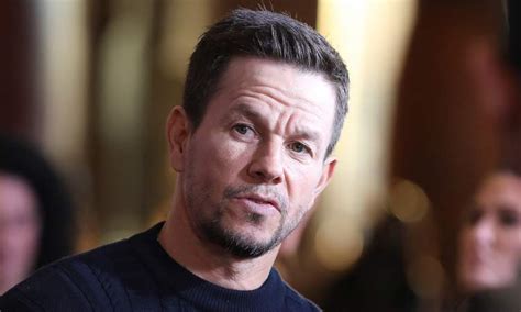 Mark Wahlberg Height, Net Worth, Wife, Wiki