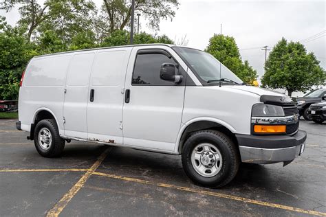 Used 2007 Chevrolet Express Cargo 2500 Van For Sale ($5,500) | Chicago Motor Cars Stock #71239648