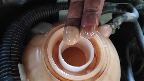 Oil in Coolant Reservoir: Causes and Troubleshooting