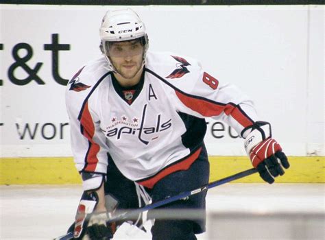 10 Best Hockey Players of All Time | Britannica