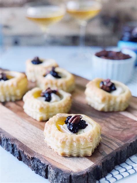 Brie & Jam Puff Pastry Bites Appetizer | herlongwayhome