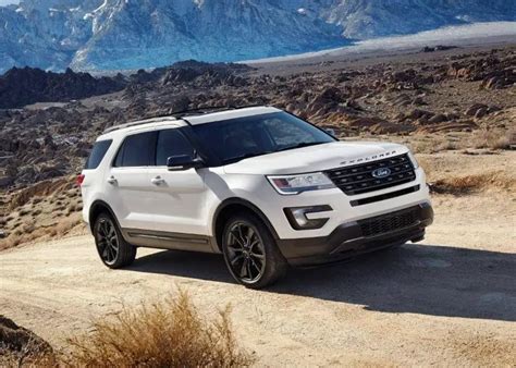 The 8 Best 6-Passenger SUVs For 2022