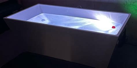 DIY Cold Plunge Spotlight: Casey's Bathtub Conversion Cold Plunge