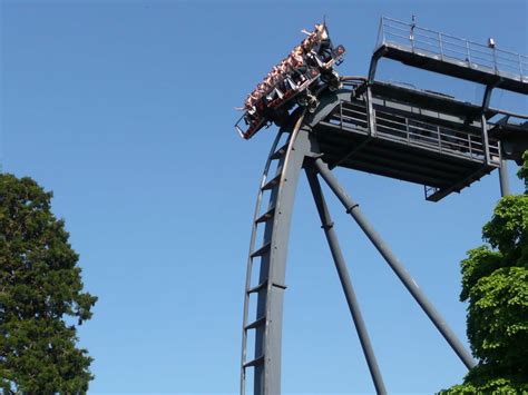 Crazy Roller Coasters Around The World - Business Insider