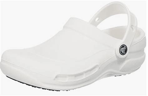 17 Best White Shoes For Nurses and Nursing Students