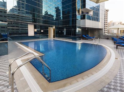 11 Best Hotel Pools In Dubai 2023 - WOW Travel