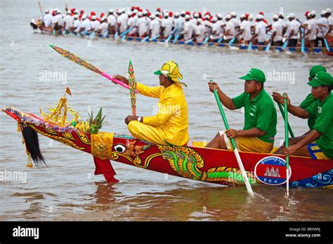 Water Festival, Cambodia Stock Photo - Alamy