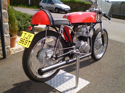 Honda CB100 | johnboywalton13 | Flickr