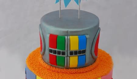 Yo Gabba Gabba Boombox Cake - CakeCentral.com