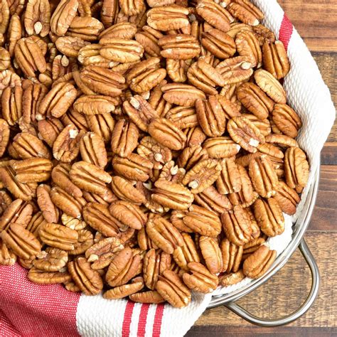 Pecan Halves - Raw, Mammoth Pecans from Georgia - Free Shipping ...