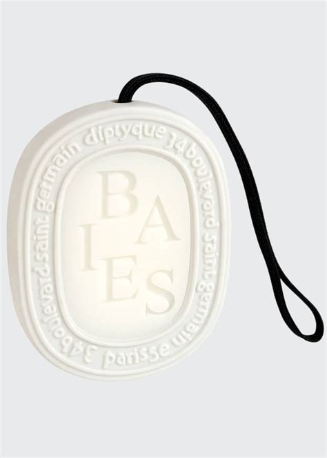 Diptyque Baies / Berries Scented Oval - Bergdorf Goodman