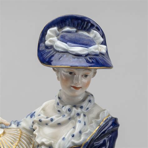 Two Meissen porcelain figurines, early 20th century. - Bukowskis