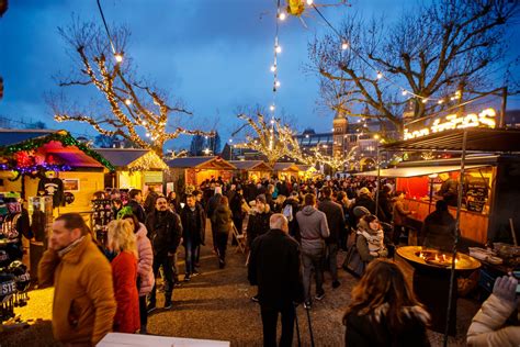 Christmas Market Amsterdam | Museumplein - Winter Festival