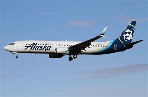 Alaska Airlines is certified as a 3-Star Airline | Skytrax