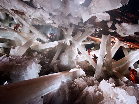 Cave of Crystals "Giant Crystal Cave" | Geology Page