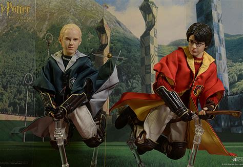 Review and photos of Harry Potter, Draco Malfoy Quidditch 1/6th action figures