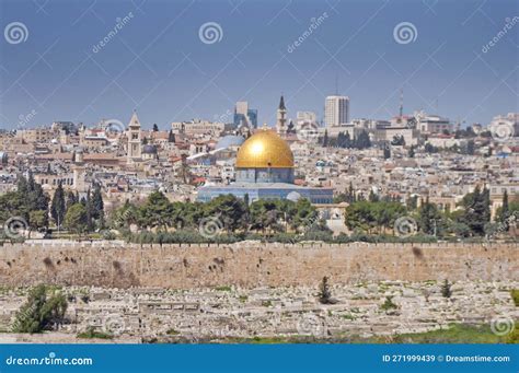 Golden Dome and Surroundings, Jerusalem Stock Image - Image of jerusalem, dome: 271999439