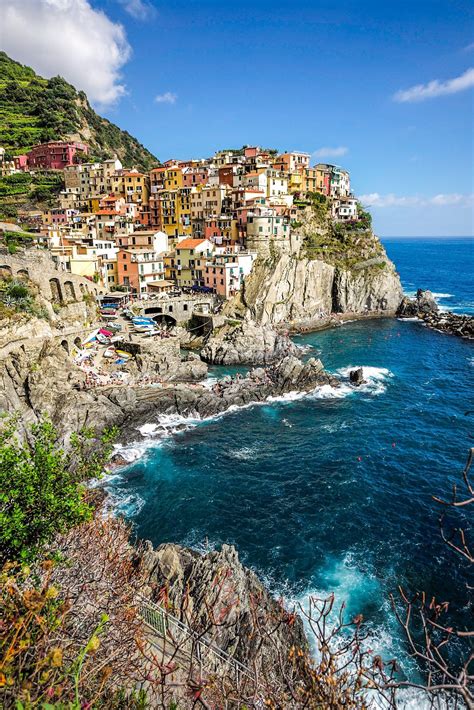 Manarola, Cinque Terre, Italy | Travel pictures, Italy travel guide, Manarola cinque terre italy