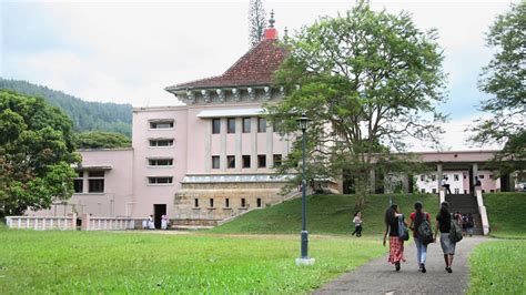 University of Peradeniya | Things to do in Kandy, Sri Lanka