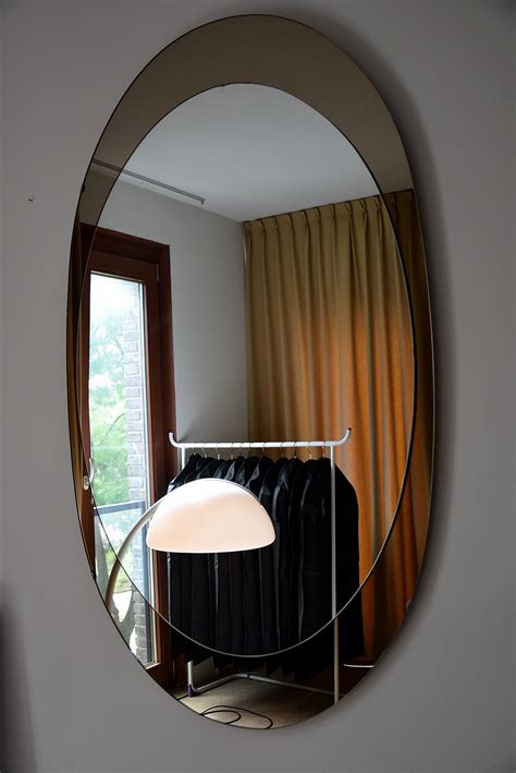 Large vintage Oval Mid-Century Modern Mirror by Cristal Arte Italian 1960s - Design Market