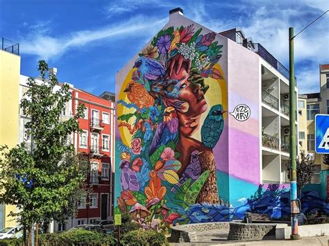 A Graffiti Lover’s Guide to the Best Street Art and Murals in Lisbon ...