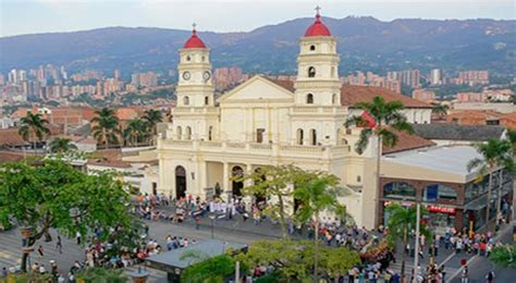 Envigado, Colombia - Notable Areas and Attractions for Expats