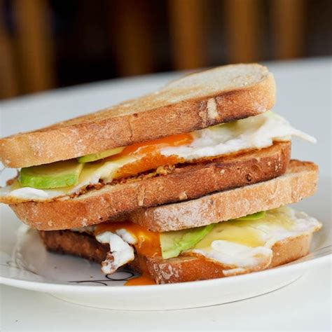 Breakfast Egg Sandwich w Avocado, Cheese Mustard & Mayo {GF, Vegan}