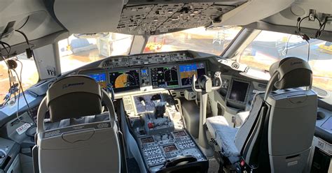 Plane cockpits: Are all those buttons really necessary?