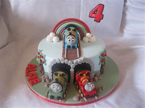 thomas theme - Decorated Cake by jen lofthouse - CakesDecor