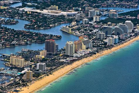 The skyline of Fort Lauderdale Beach, Florida, U.S.A. | Flickr