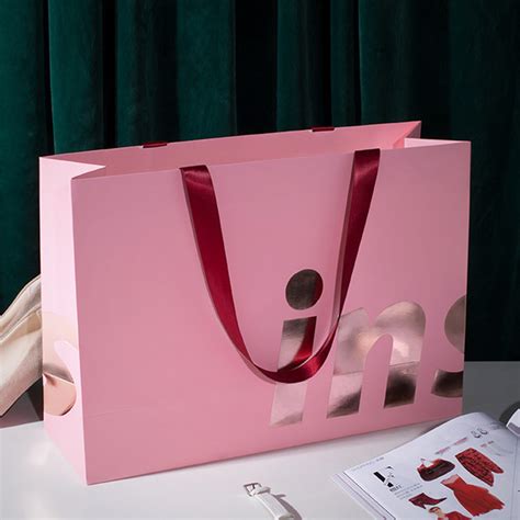 Custom Printing Branded Logo Retail Paper Shopping Bags With Ribbon Handles