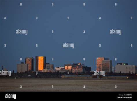 Regina skyline at sunset in scenic Saskatchewan Canada Stock Photo - Alamy