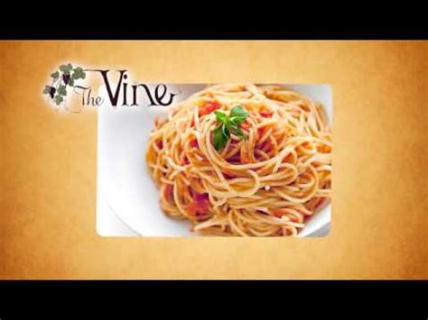 Dining Out In NorthWest - The Vine Restaurant - Grants Pass, Oregon - YouTube