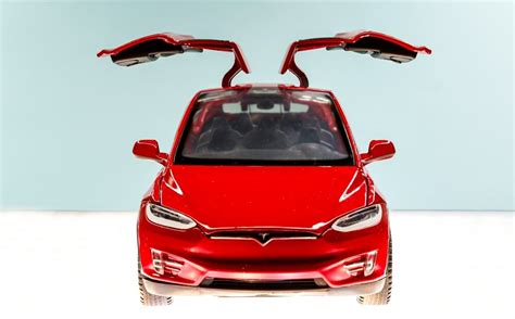 Does The Tesla Model Y Have Butterfly, Falcon, Or Gullwing Doors?