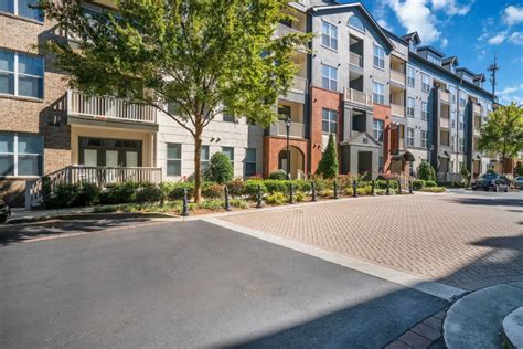 Apartments Near Perimeter Mall | Drift Dunwoody