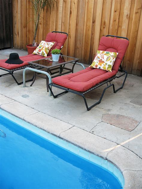 backyard+poolside+lounge chairs | Flickr - Photo Sharing!