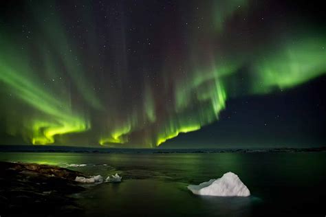 Northern Lights over Greenland | Guide to Greenland