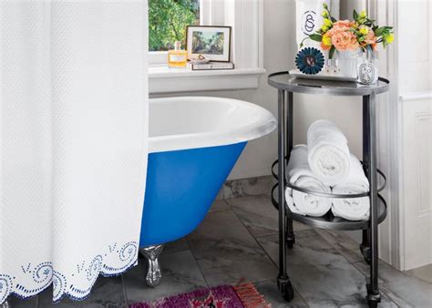 What To Know About Antique Clawfoot Tubs Before Buying