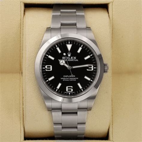 Pre-owned Rolex Explorer 39mm 214270