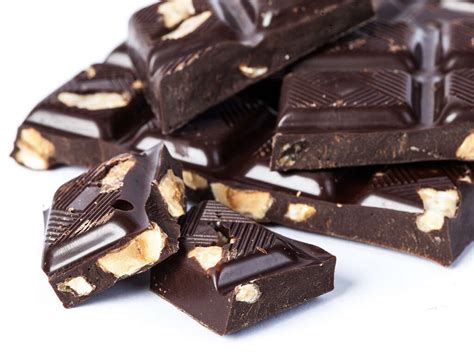 Dark Chocolate: 10 Health Benefits of Dark Chocolate