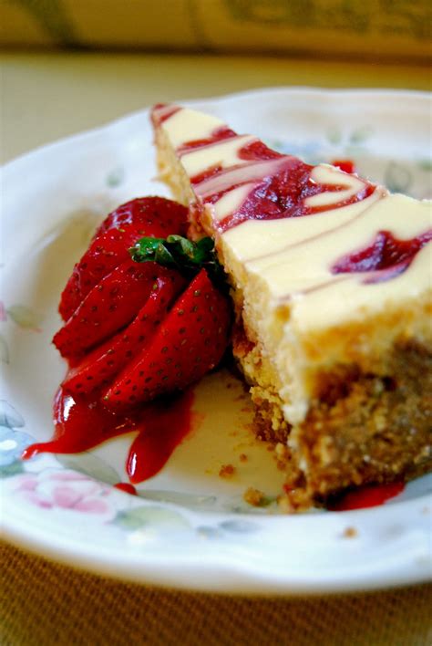 Strawberry Cheesecake | Life Tastes Good