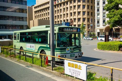 Kyoto “How to Take the Bus” – OWL Magazine