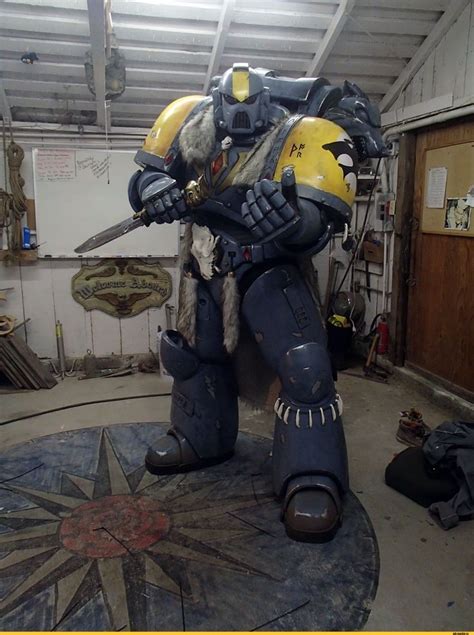 Space Marine Cosplay | Space marine cosplay, Cool armor, Mandalorian cosplay