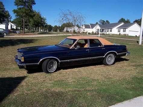 Ford LTD II Brougham - Information and photos - MOMENTcar