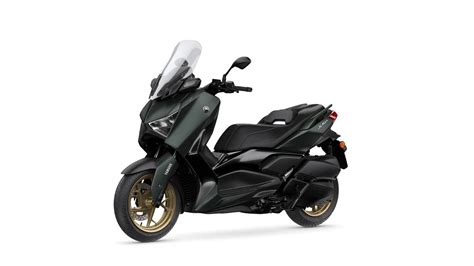 Yamaha XMax 300 Tech MAX: prezzo, velocità, scheda e rilevamenti