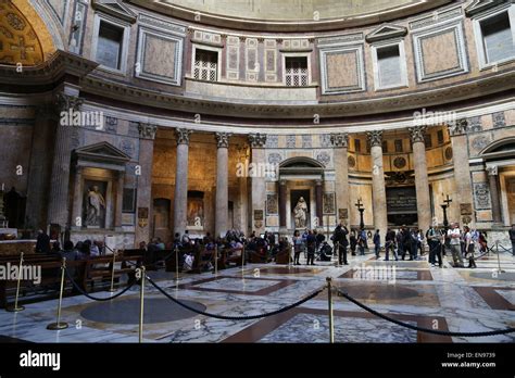 Italy. Rome. Pantheon. Roman temple. Inside Stock Photo - Alamy