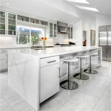 5 Perfect Natural Marble and Marble-Look Porcelain Tile Pairings