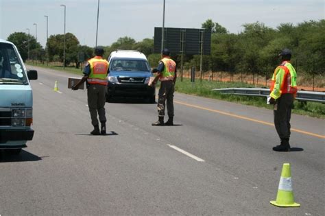 Tshwane metro police warn public about two men who impersonate cops ...