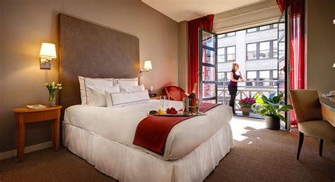 Library Hotel Collection | Madison Square New York | Hotel Giraffe NYC