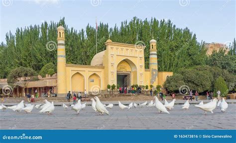 Id Kah Mosque, Kashgar. China Editorial Photo - Image of sight ...